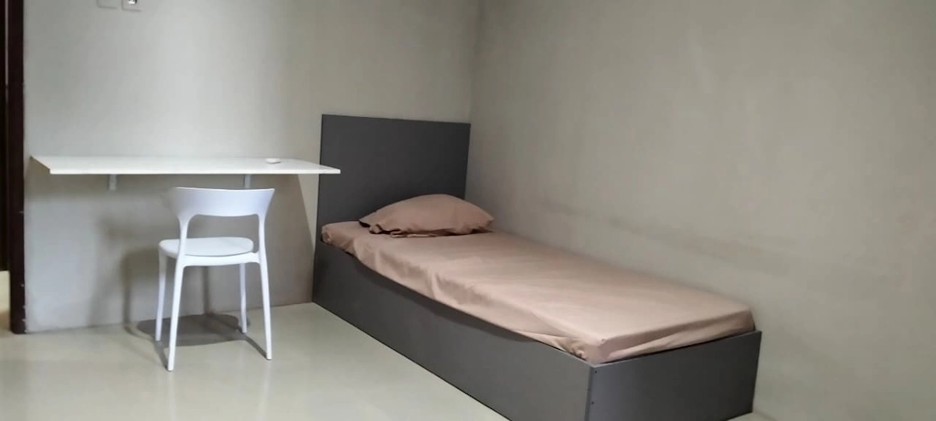 Kamar AC Premium Ircho